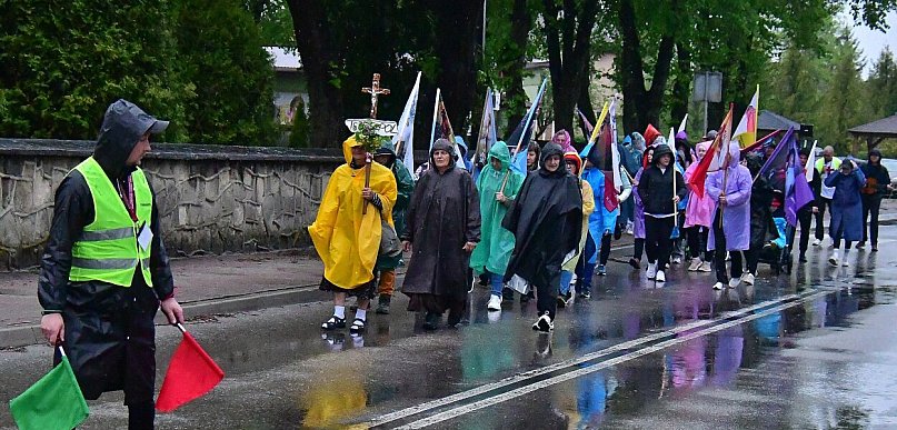 Inauguracja sezonu: Pielgrzymka z Tereszpola do Górecka Kościelnego