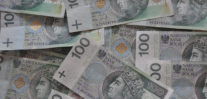 Mieszkaniec powiatu biłgorajskiego oszukany w sieci. Stracił 2 tys. zł