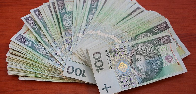 Biłgorajscy milionerzy i e-pity. Skarbówka podsumowała rok