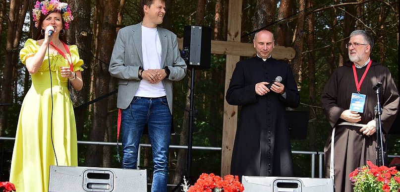 „Być ojcem” – V Exodus Rodzin w Górecku Kościelnym (FOTO, VIDEO)