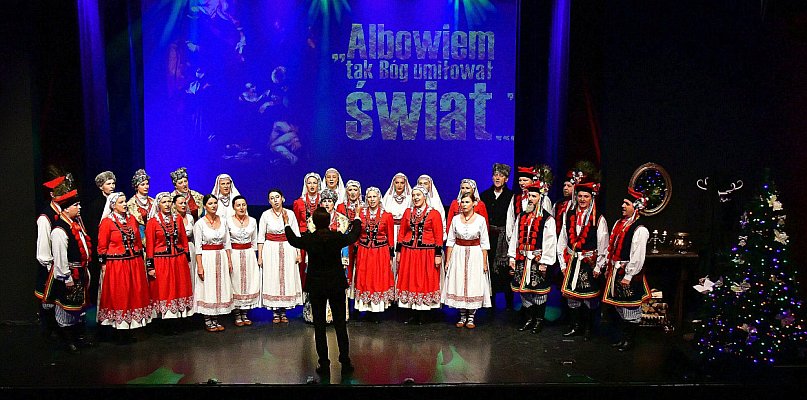 „Albowiem tak Bóg umiłował świat...” – magiczny koncert bożonarodzeniowy w BCK - 59493