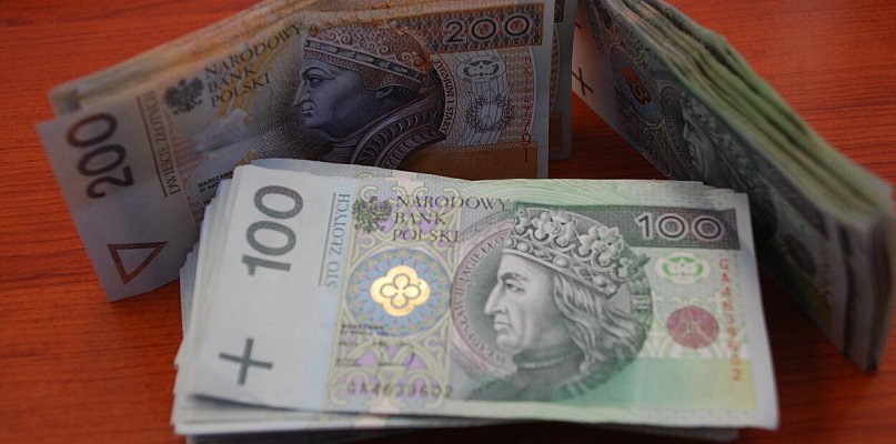 Ponad 6,3 mln zł dla samorządów powiatu biłgorajskiego z programu POLiOC
