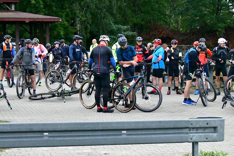 Roztocze Zachodnie i Biłgoraj na rowerowym szlaku - ruszył XVIII rajd Jastrzębia zdebrz