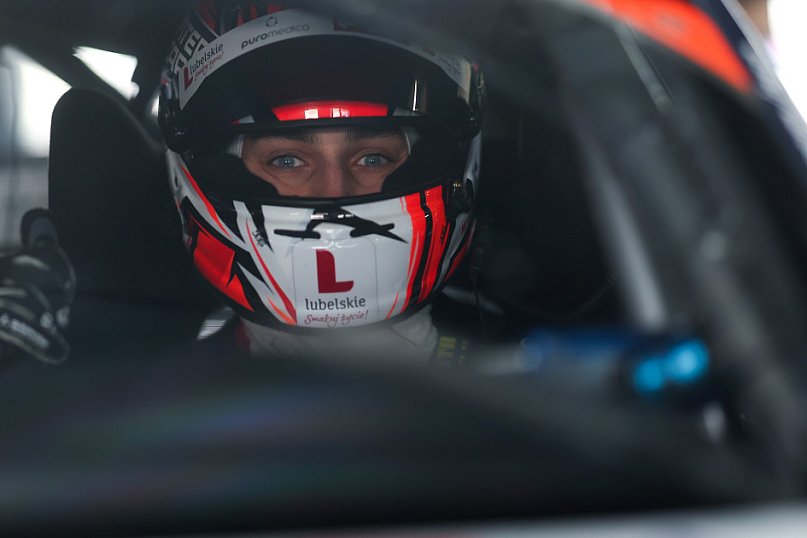 Dramatyczny finał sezonu Karola Kręta. Tytuł II wicemistrza dla zawodnika z powiatu biłgorajskiego