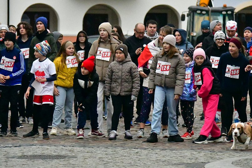 X Biłgorajski Bieg Niepodległości: Z jednej strony hołd, z drugiej – pomoc