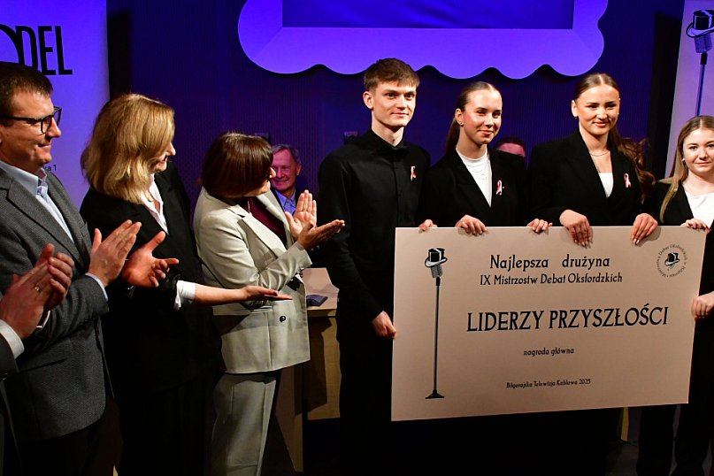 Finał debat oksfordzkich: Lista zwycięzców, wyróżnienia indywidualne