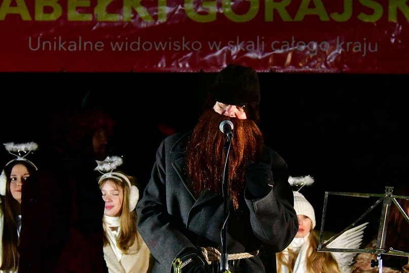 Śmierć, diabły i Wiarus. Niezwykły sylwester w Goraju przyciągnął tłumy (FOTO, VIDEO)