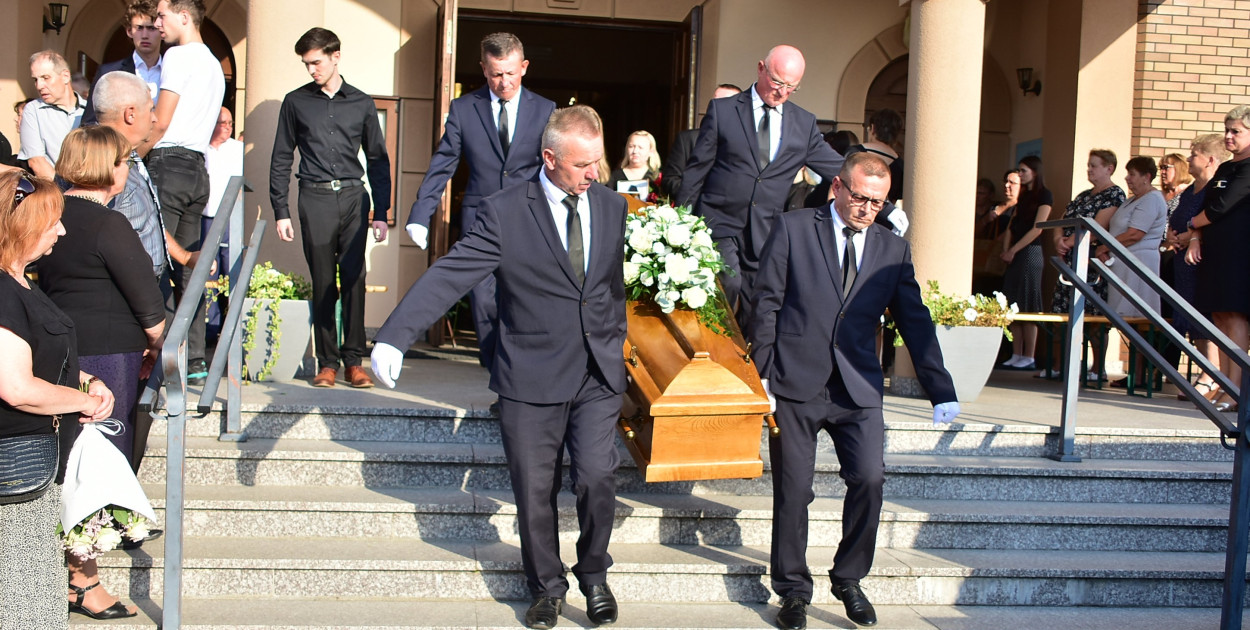 Pogrzeb śp. Grażyny Skakuj
