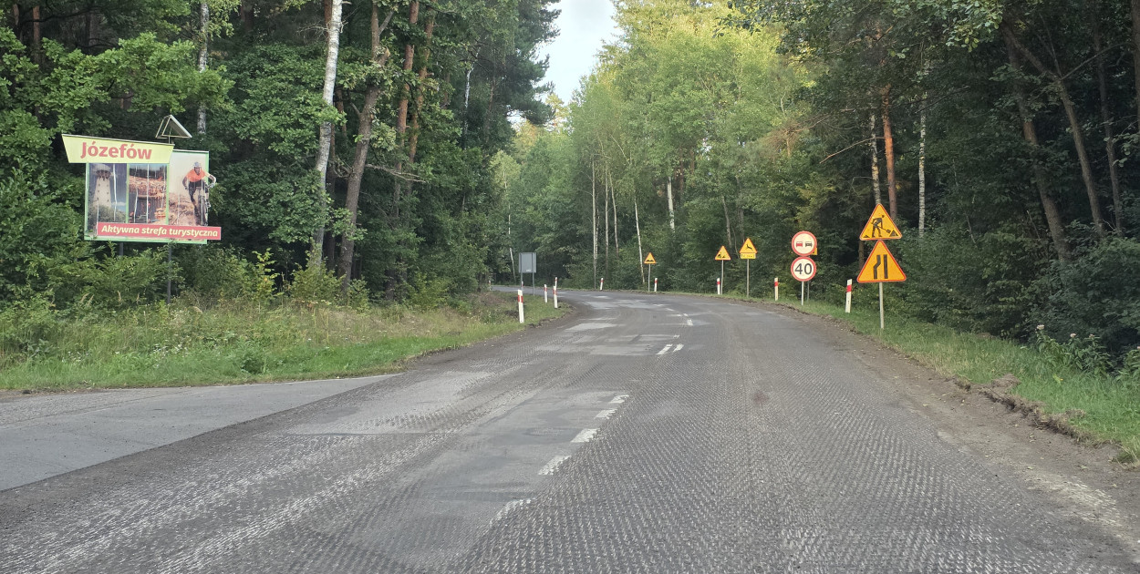 Trwa modernizacja odcinka Trzepietniak – Sigła – Józefów drogi wojewódzkiej nr 853
