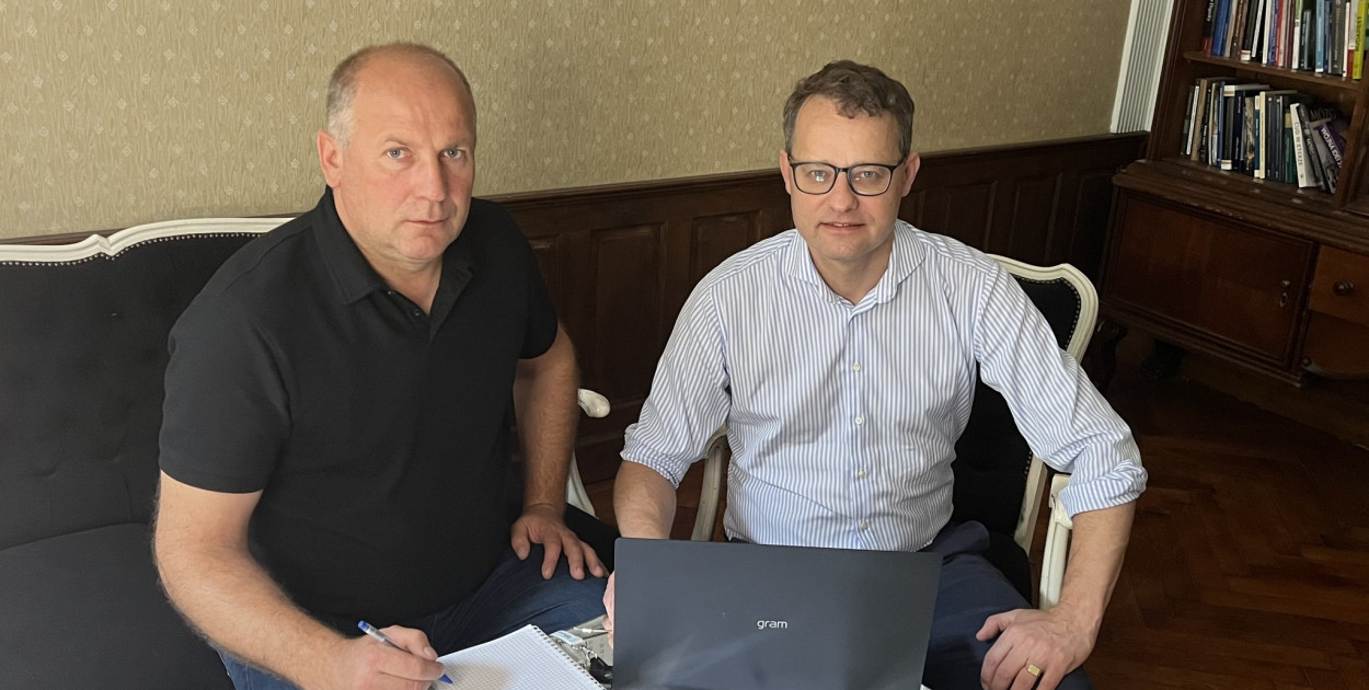 Wójt gminy Aleksandrów spotkał się z posłem... na Węgrzech