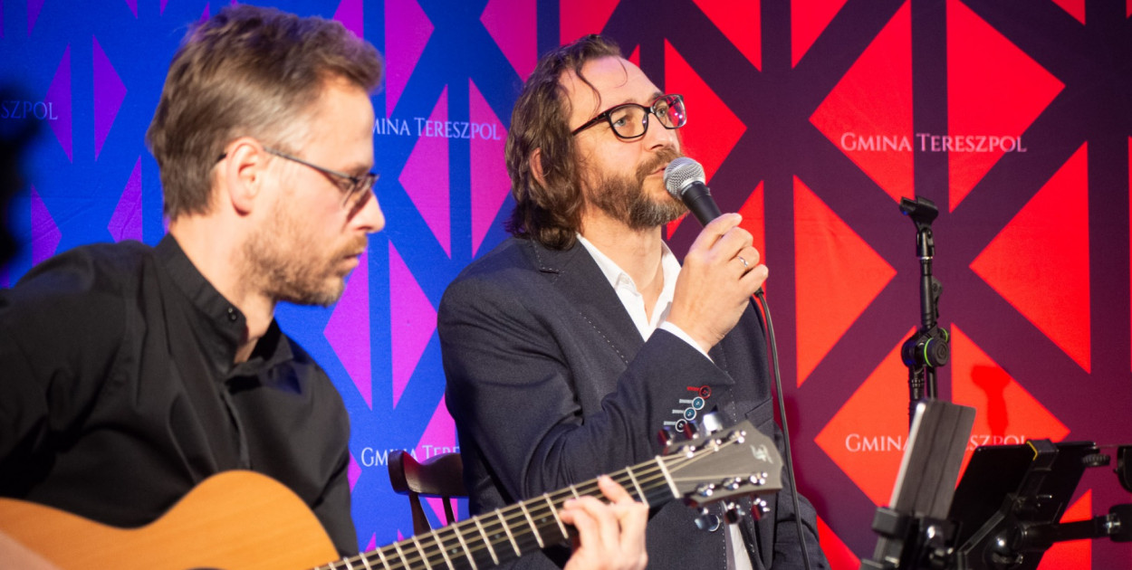 Tereszpol. Koncert Adama Szabata (FOTO: UG Tereszpol)