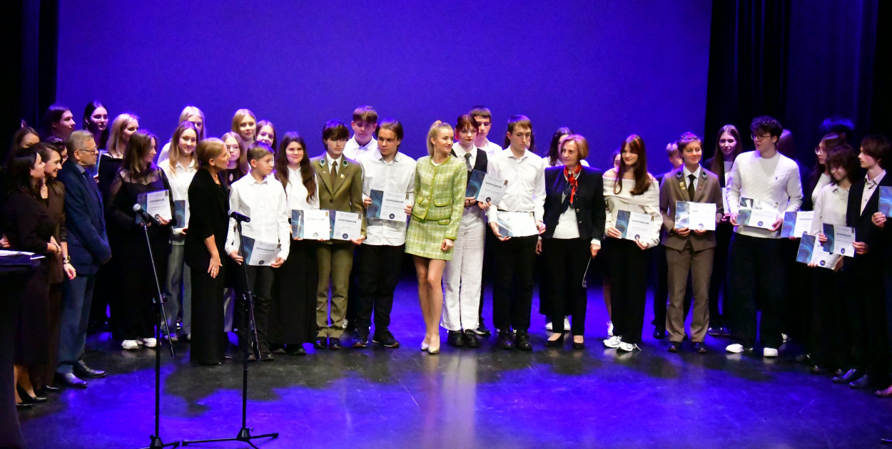 Stypendia od FFLZB rozdane (FOTO, LISTA)