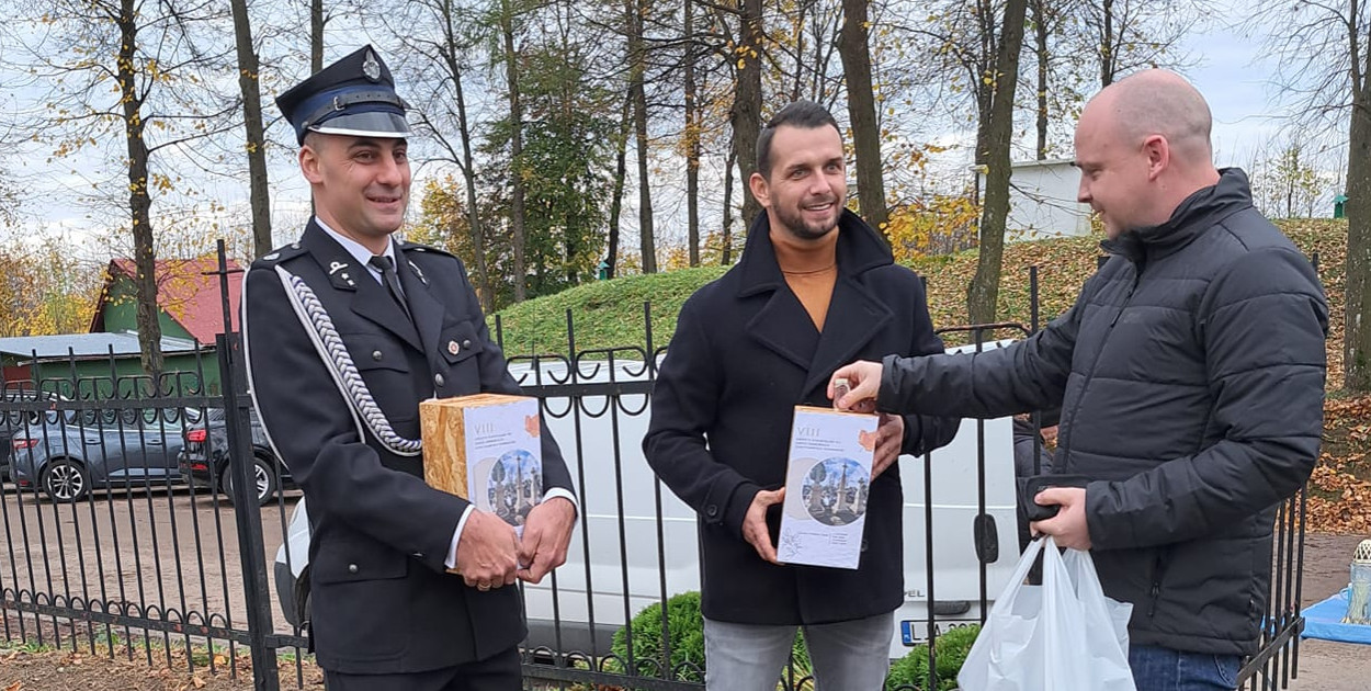 Goraj: Jubileuszowa kwesta na ratowanie nagrobków (1-2 listopada)