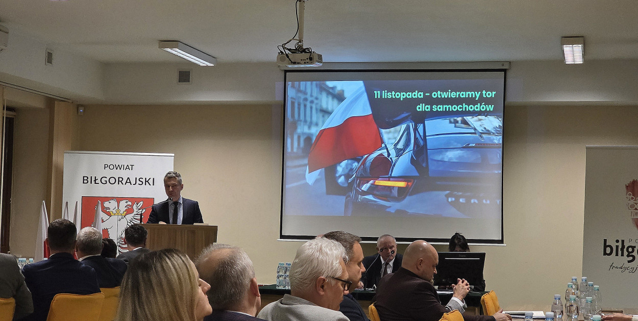 Motoweekend zwieńczony pierwszym samochodowym Track Day-em