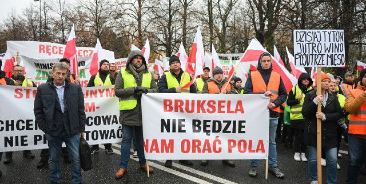 Plantatorzy tytoniu z Ziemi Biłgorajskiej na proteście w Warszawie! (FOTO: Nadesłane)