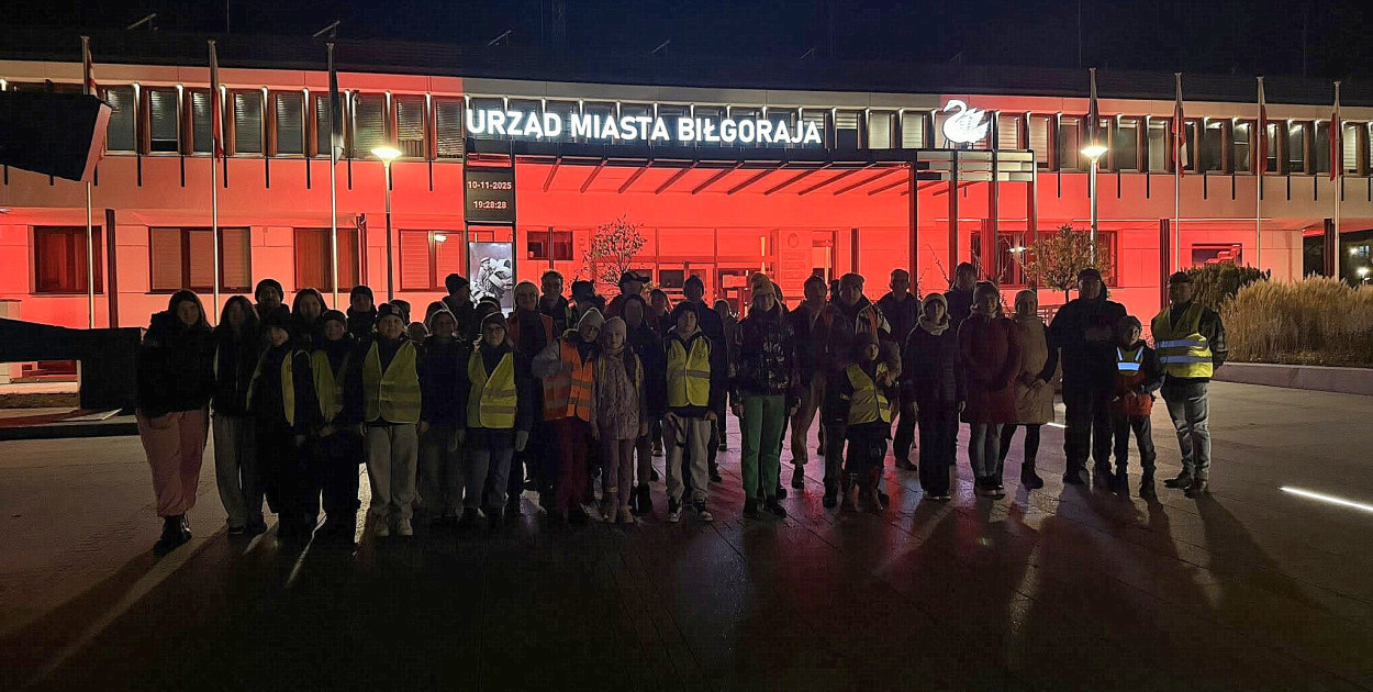 13. DSH „Pochodnia” zorganizowała pierwszy Nocny Rajd Patriotyczny (Foto: 13. DSH \"Pochodni\" imienia podharcmistrza Tadeusza \"Neya\" Iwanowskiego)