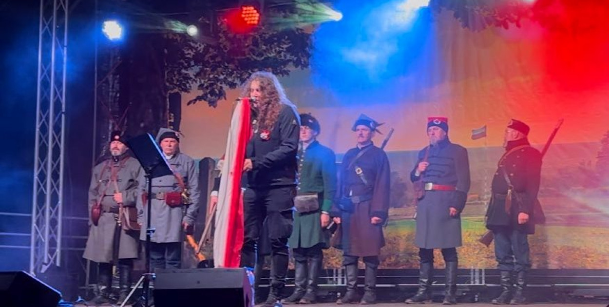 Wielka integracja patriotyczna na Wzgórzu Polak