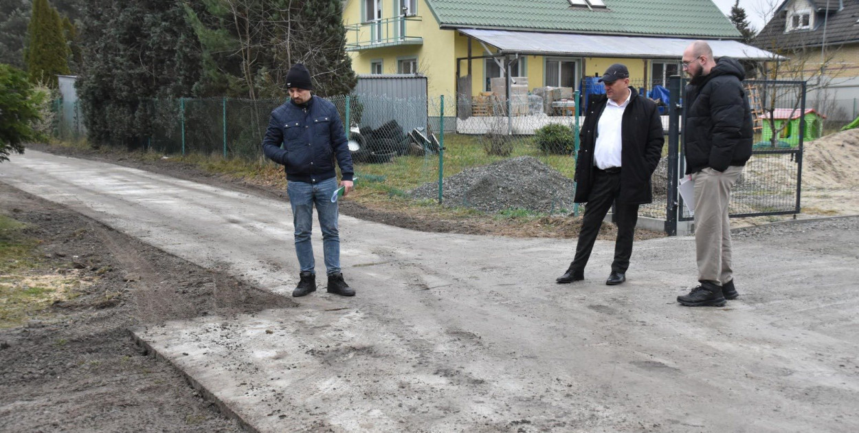 Fundusz Sołecki działa. Poprawa przejezdności dróg w Woli Małej