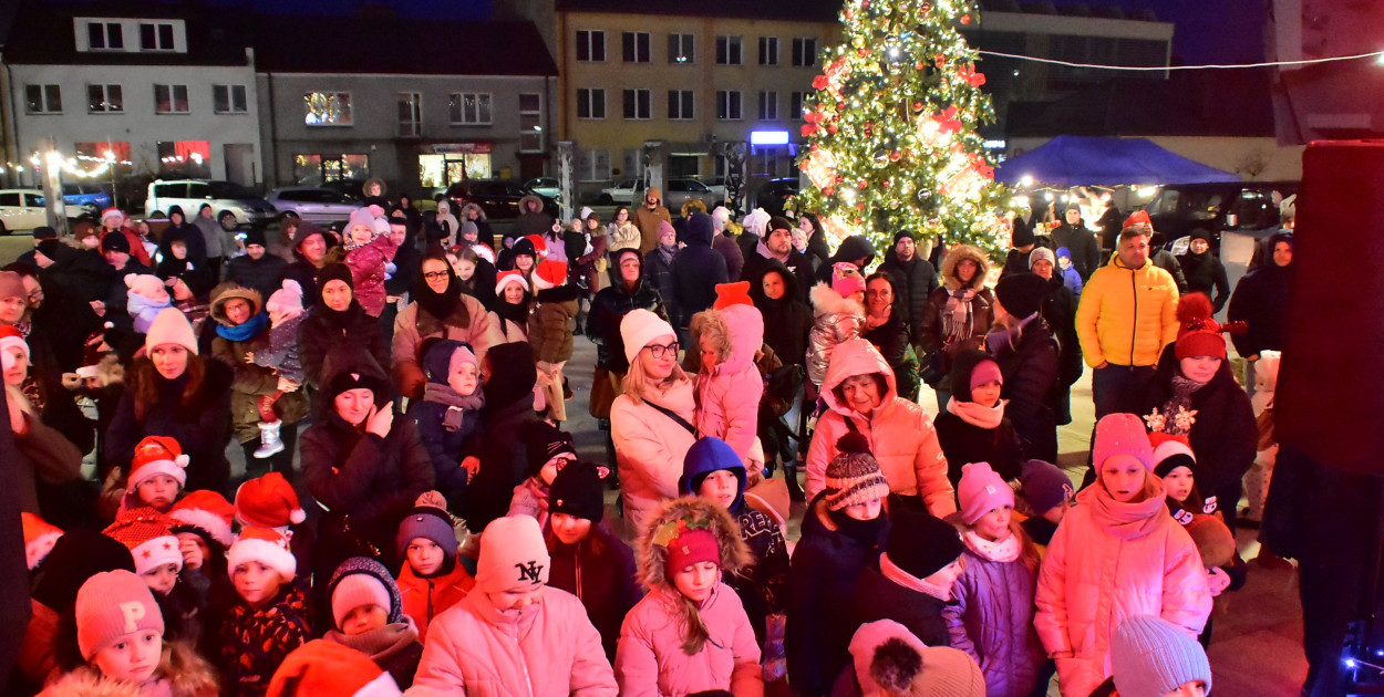 Mikołajki na Placu Wolności. Biłgoraj Świętuje z Radą Śródmieścia