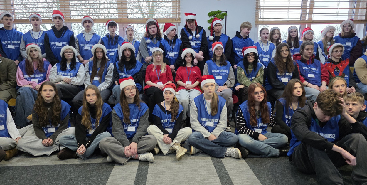 Uczniowie zbierają na stypendia dla rówieśników