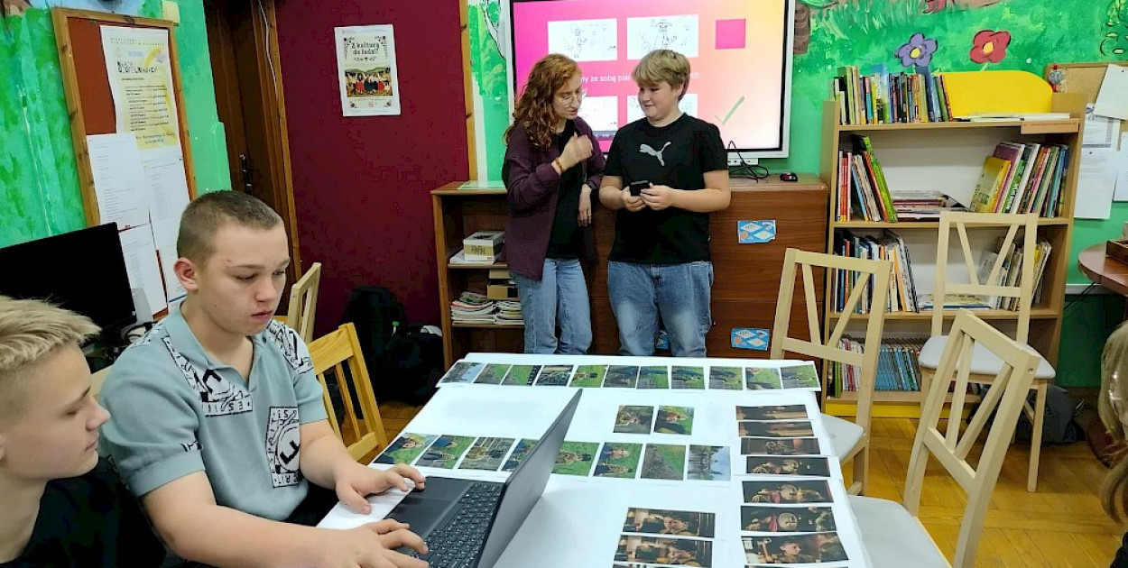 Młodzież w świecie teatru i mediów