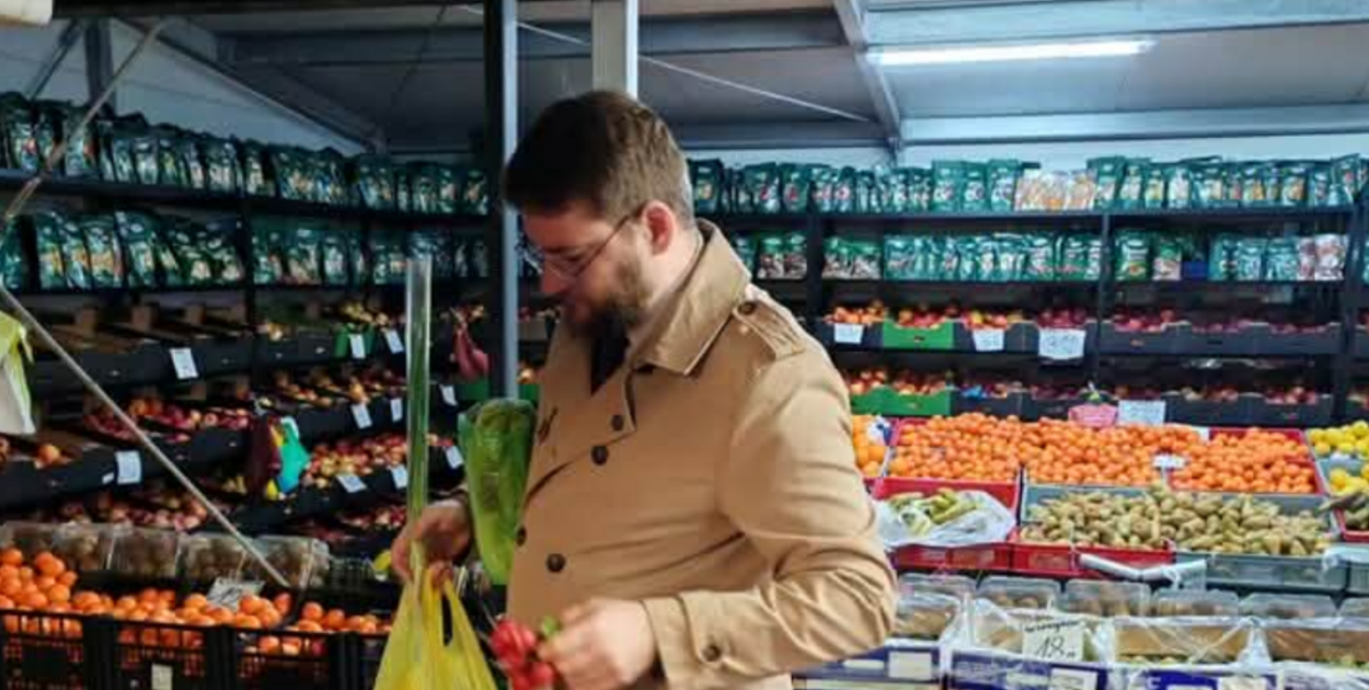 Zamiast do marketu - do sąsiada. Konfederacja promuje lokalny patriotyzm zakupowy