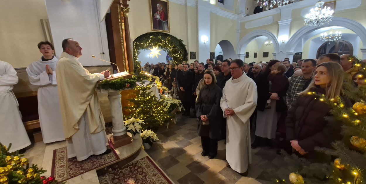 „Tak” po raz kolejny. Małżonkowie odnawiają przyrzeczenia w wyjątkowe święto