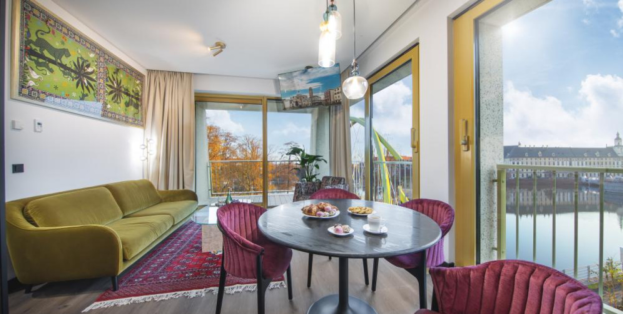 Apartamenty z widokiem na Odrę – Twój relaks w samym sercu Wrocławia