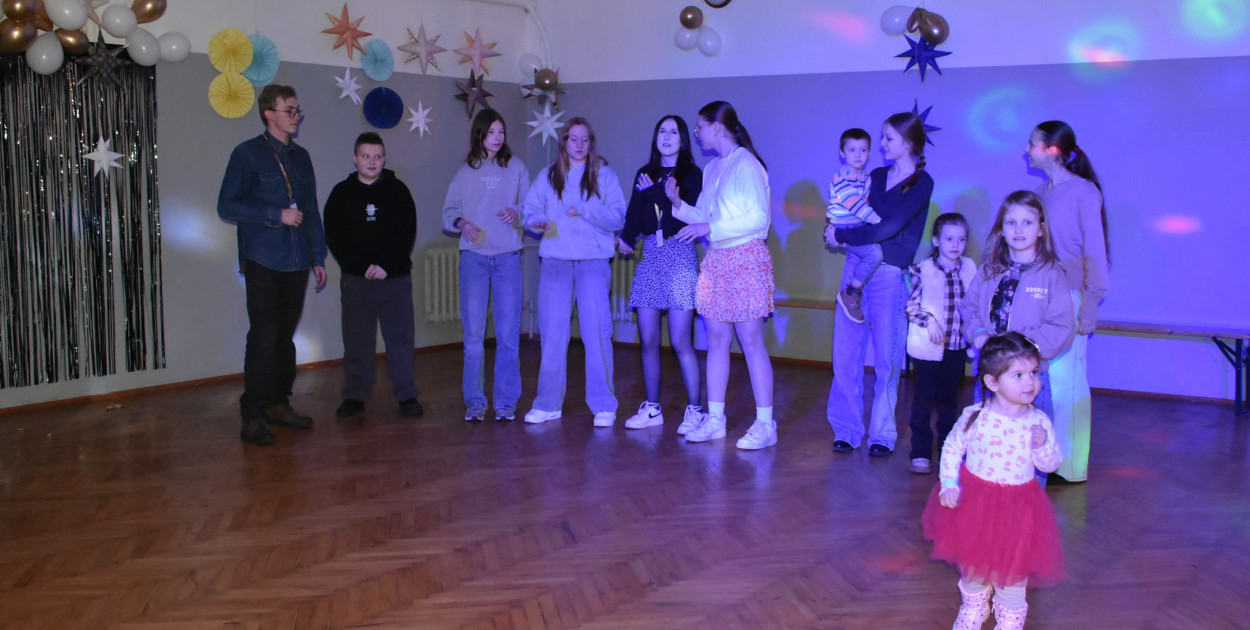 Wielkie serca w Soli. Karnawałowa zabawa, by pomóc 12-letniemu Adasiowi