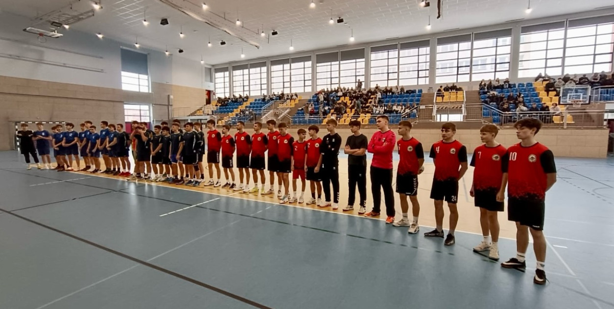 RCEZ Biłgoraj triumfuje w piłce ręcznej. Relacja z zawodów powiatowych