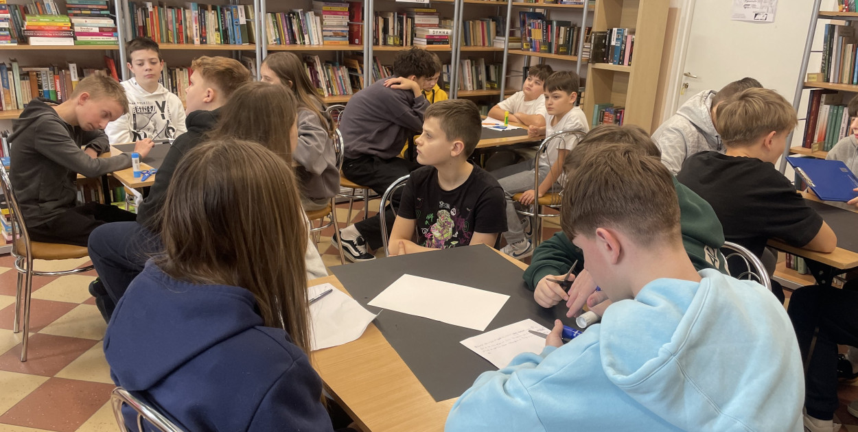 Aleksandrów. Projekt „Zima” w bibliotece