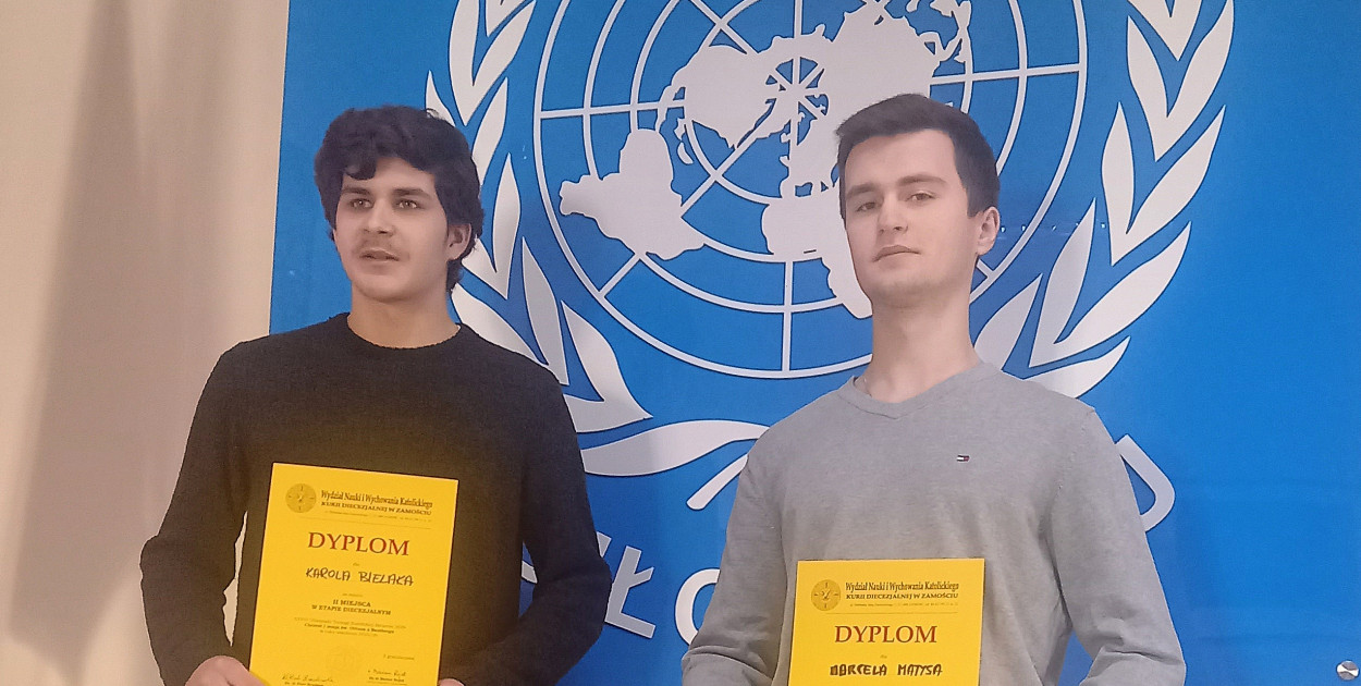 Uczniowie I LO im. ONZ w finale Olimpiady Teologii Katolickiej