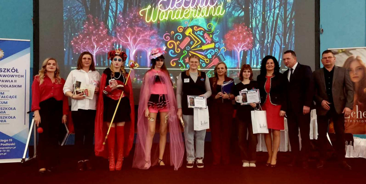 Biłgoraj. Zdolne fryzjerki z ZSZiO (Foto: Starostwo Powiatowe)