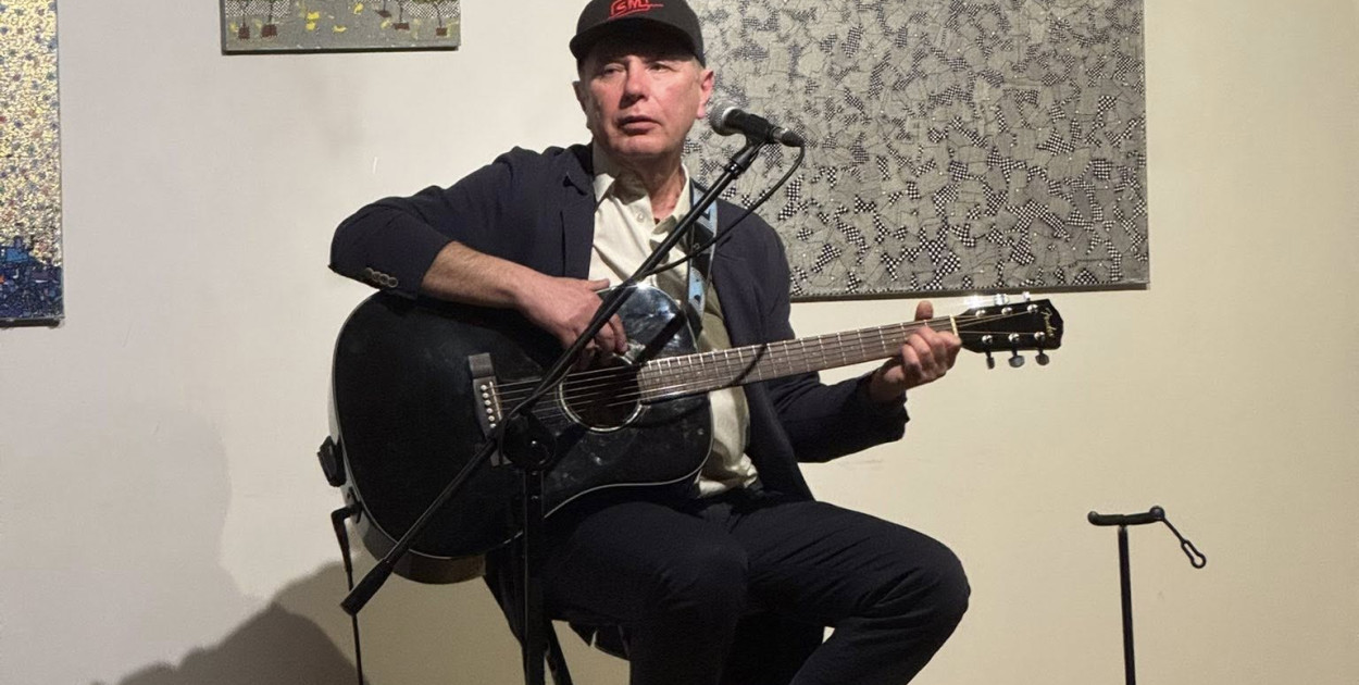 Sztuka silniejsza niż wojna. Poruszający wernisaż Serhyy'ego Mikhnovskyy’ego