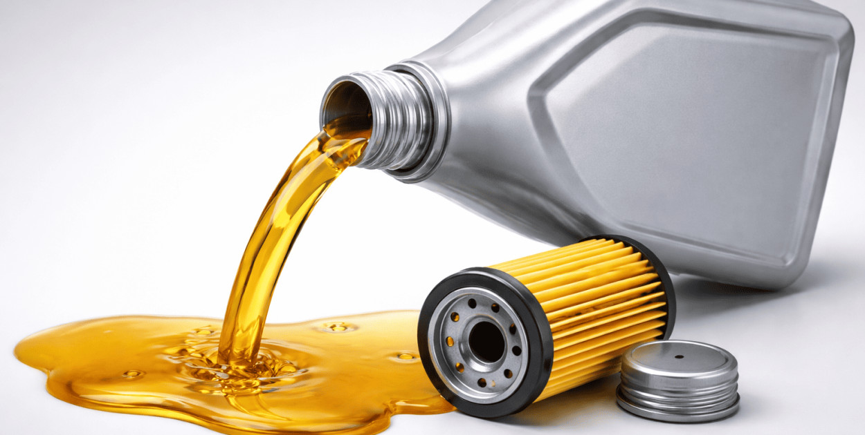 Wymiana oleju – poznaj znaczenie regularnego serwisu dla trwałości silnika