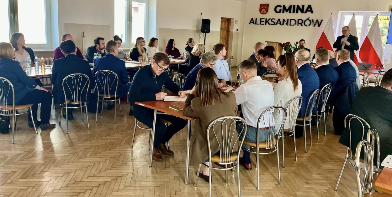 Aleksandrów. Konferencja dla samorządów
