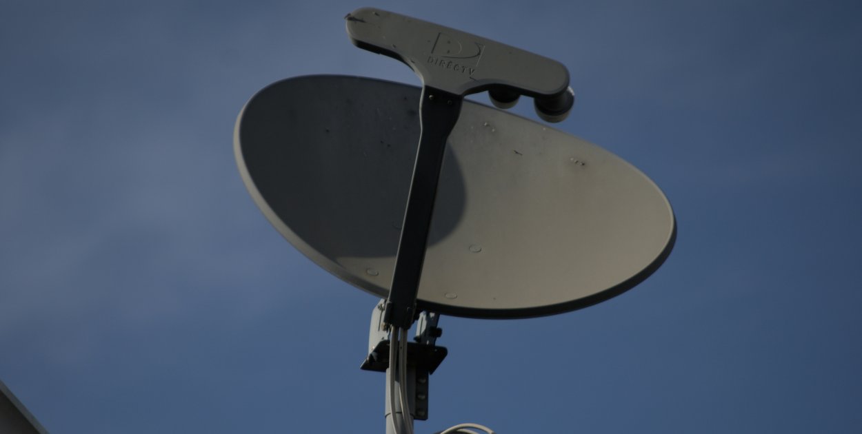 Dom jednorodzinny bez problemów z sygnałem internetu, telewizji i telefonu – pozna