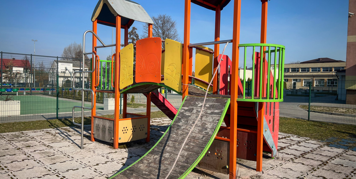 Nowoczesny plac zabaw przy SP3 w Biłgoraju. Rusza modernizacja