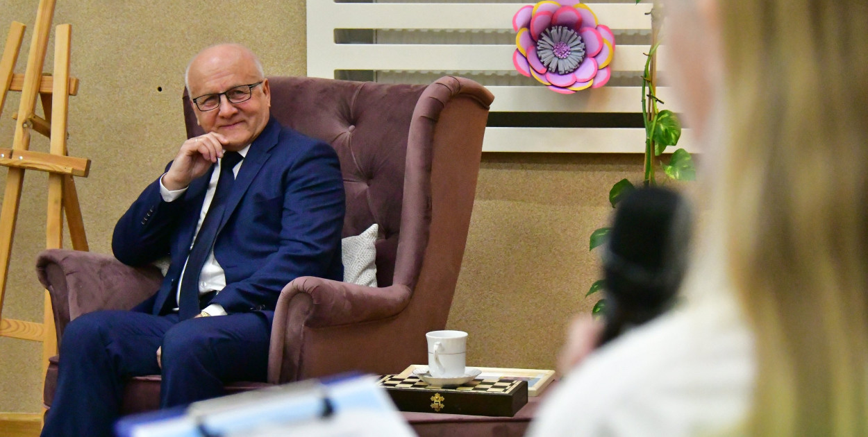 Koniec pewnej epoki. Marian Łosiewicz odchodzi na emeryturę po 36 latach w Wiosce