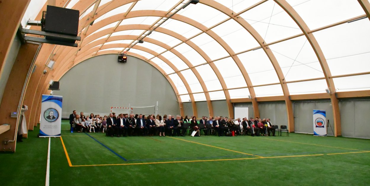 Nowoczesna hala sportowa za 3,4 mln zł otwarta w Bukowinie! (FOTO, VIDEO)