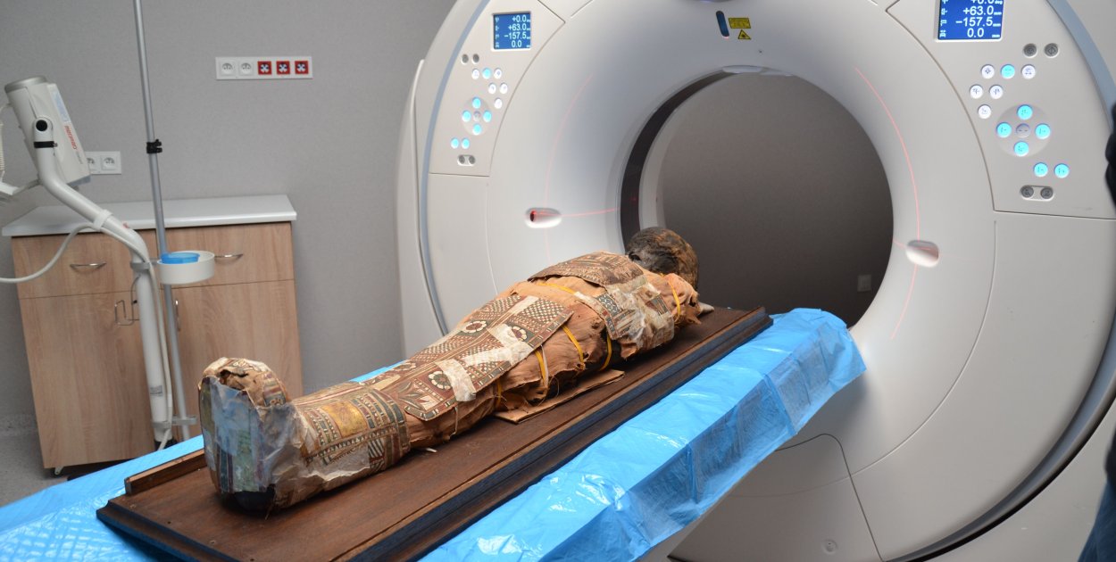 Egipska mumia pod lupą radiologów z Lublina. Niezwykła współpraca medycyny i nauki